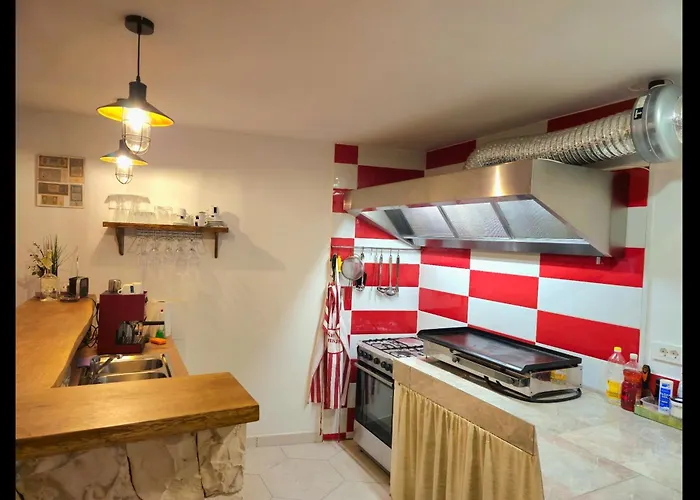 Beatrice * مالي لوشينغْ